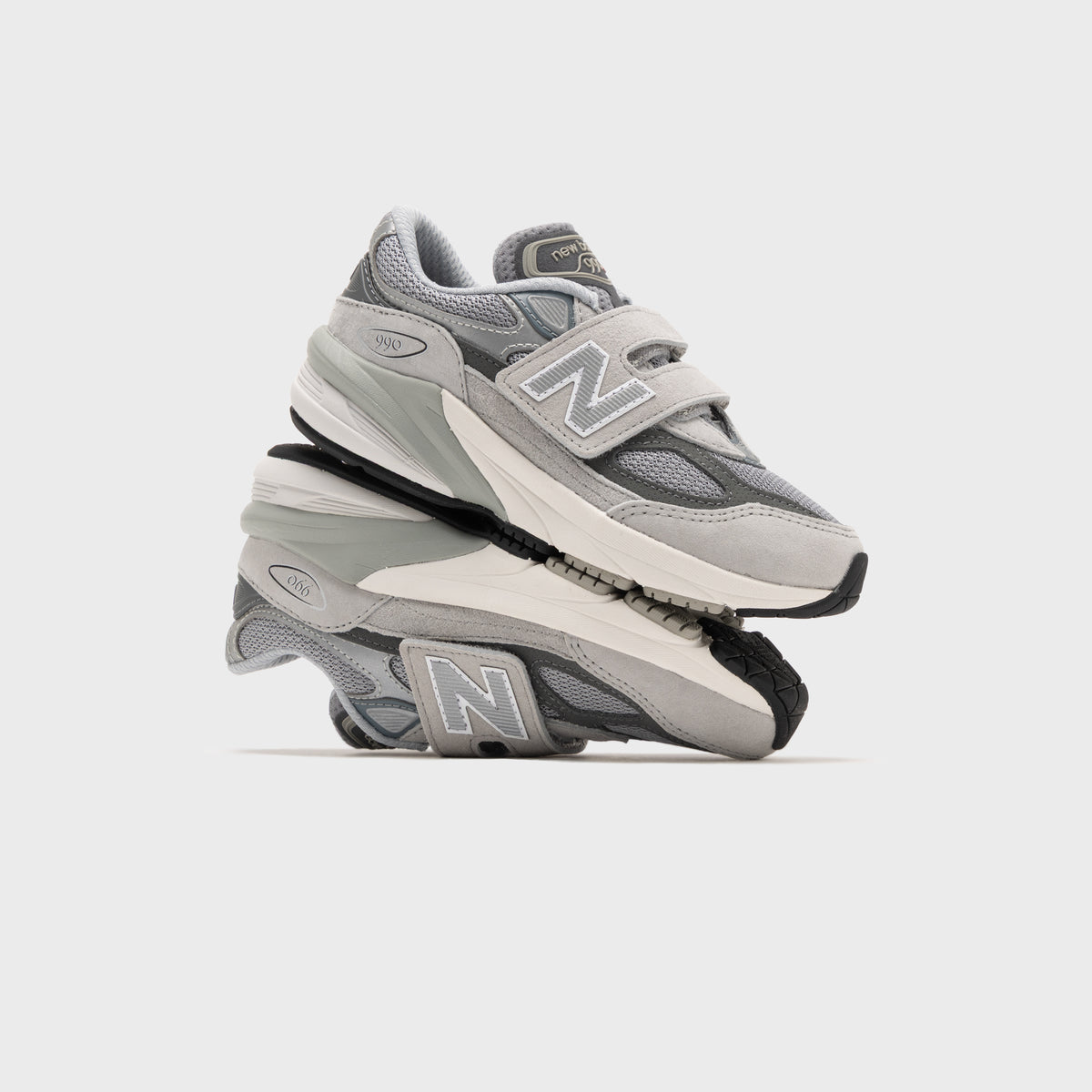 New Balance PS FuelCell 990v6 - Grey / Silver
