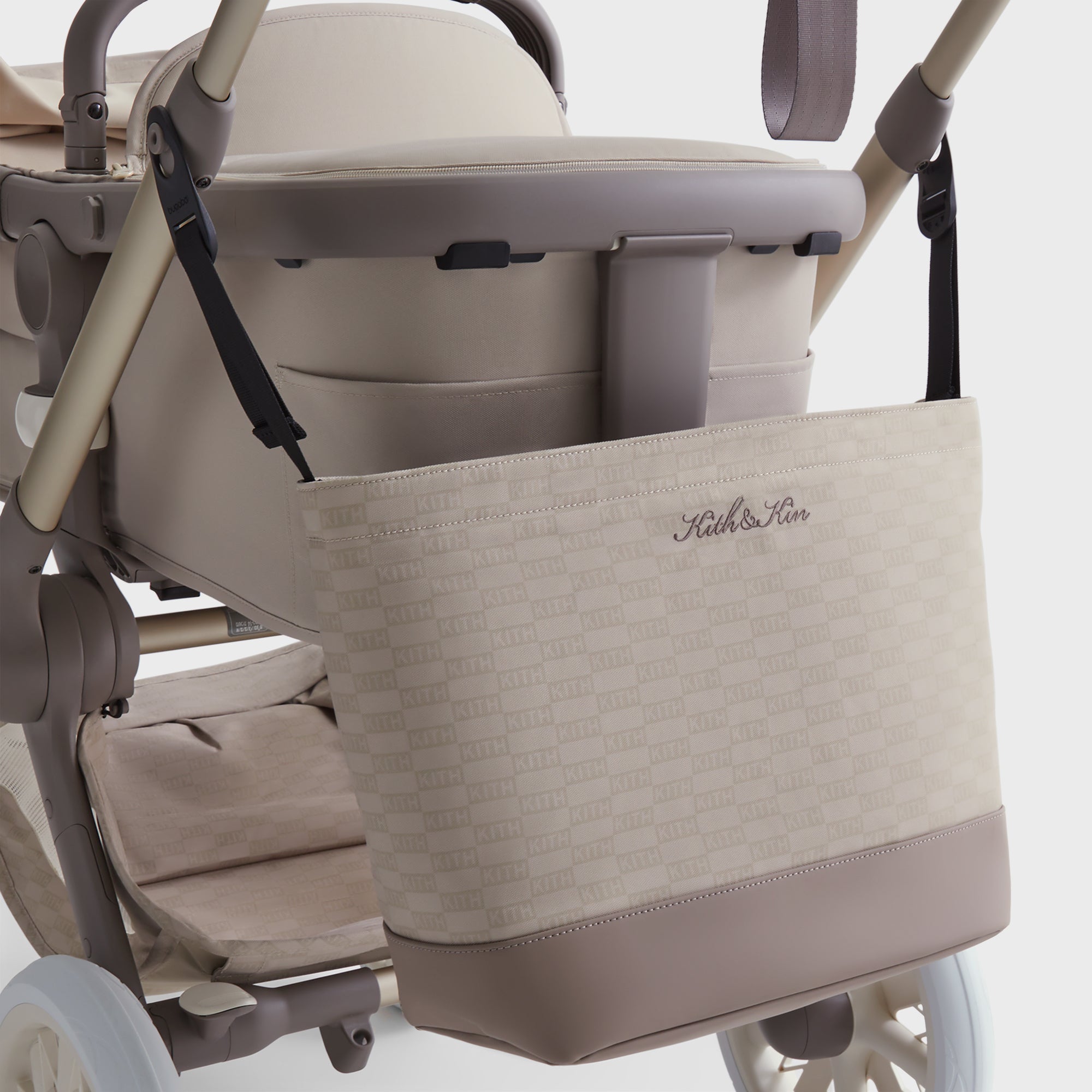 s*a様 Kith for Bugaboo Changing Bag マザーズバ Kith for Bugaboo Changing Bag - Tonal – Kith Japan