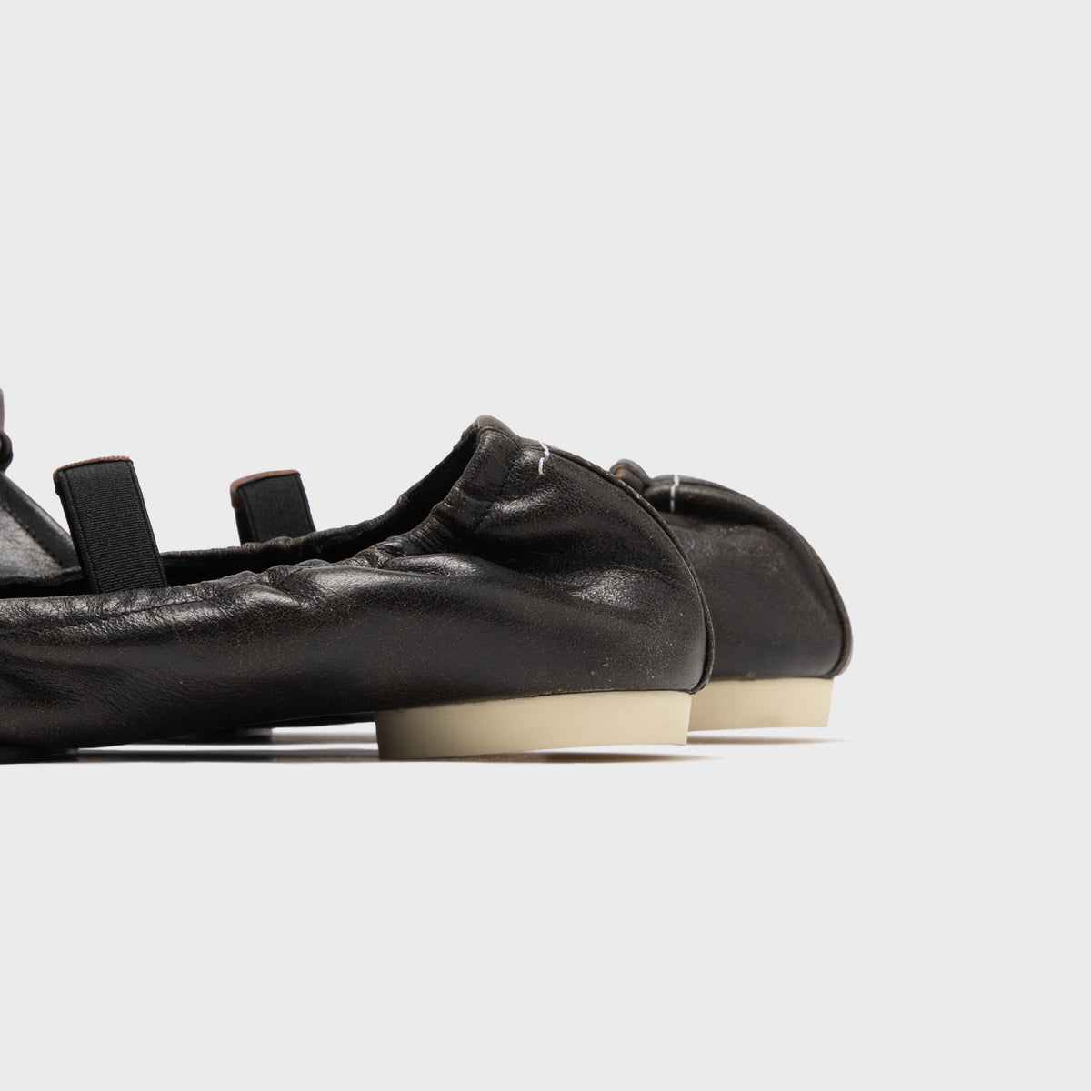 MM6 Maison Margiela Ballet Shoe - Black / Doe Brown