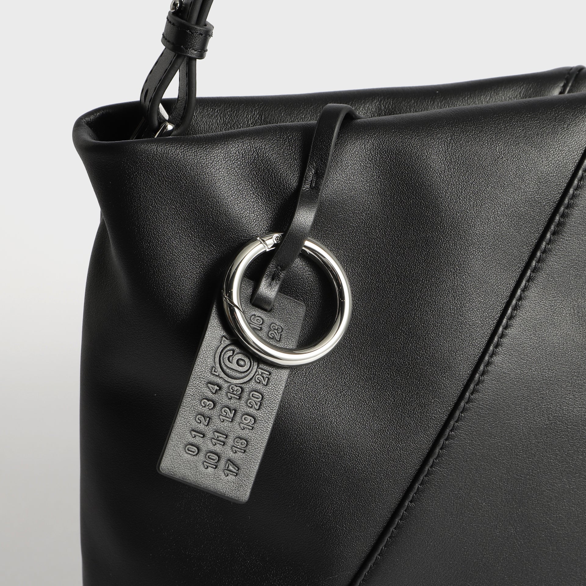 MM6 FOLDED POCHETTE - BLACK