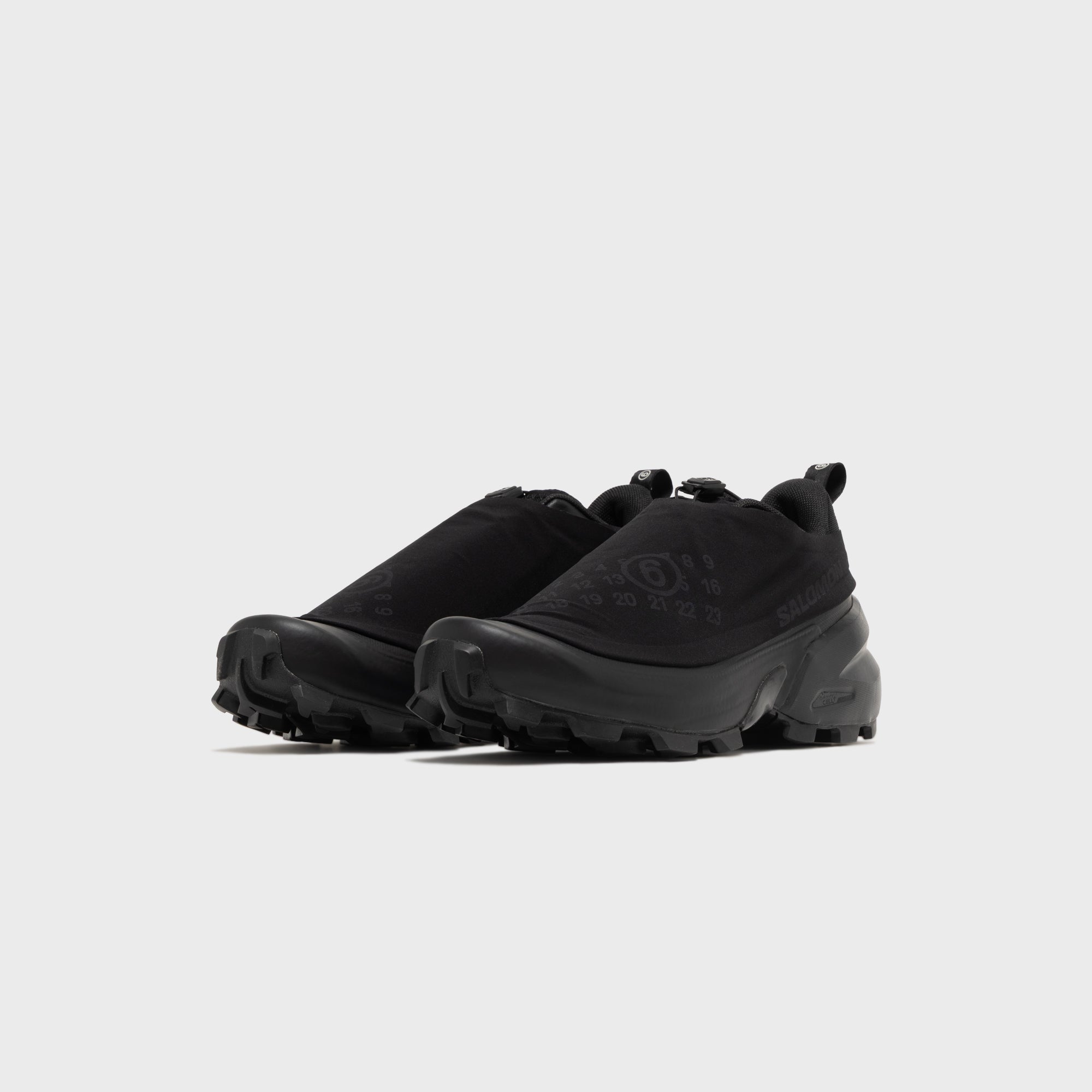 【MM6 Maison Margiela】クロップド MA-1 MM6 Maison Margiela Cross Dust - Black / Black / Asphalt – Kith Japan