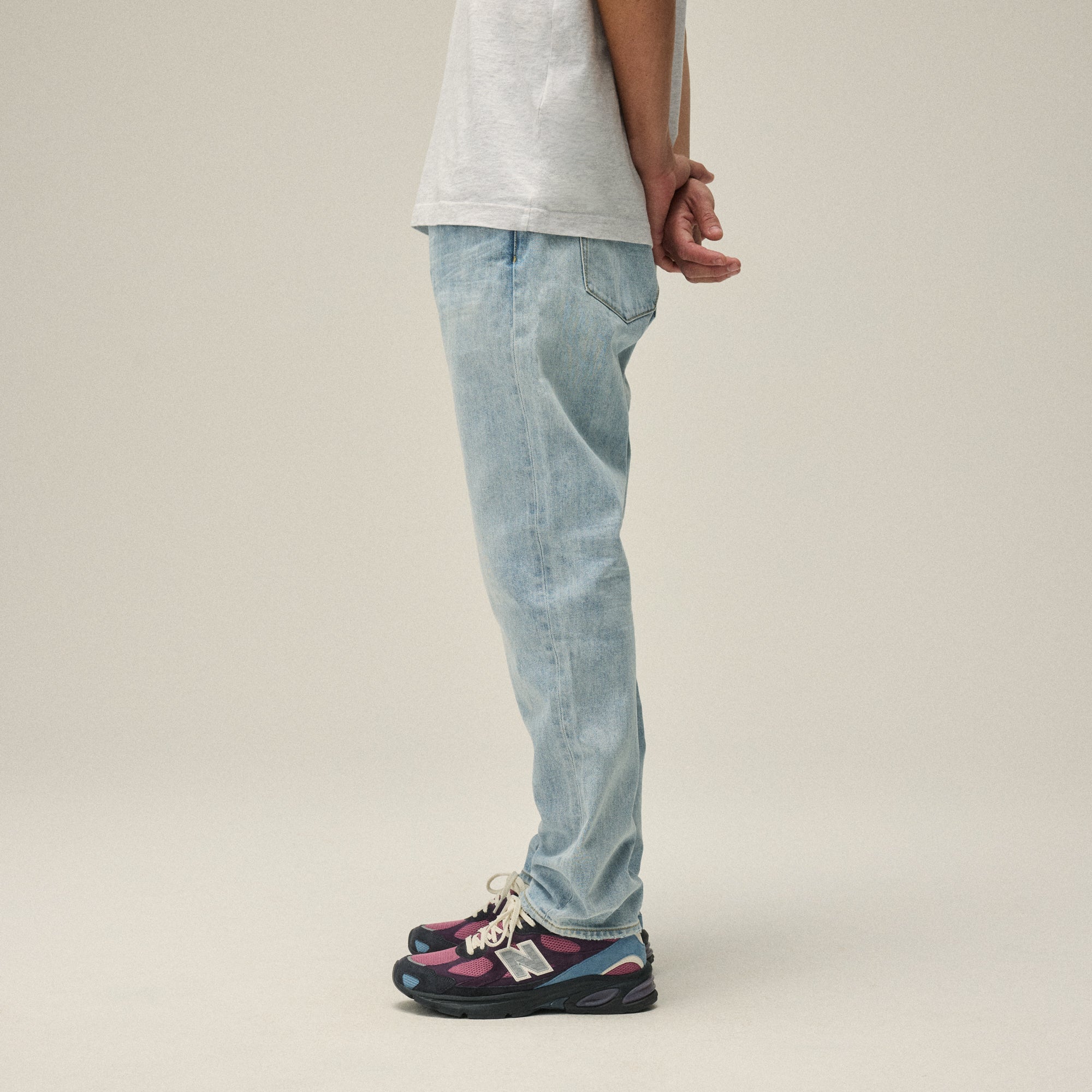 kith ストレートデニム 30 ライトブルー Kith Varick Taper Jean - Light Indigo – Kith Japan