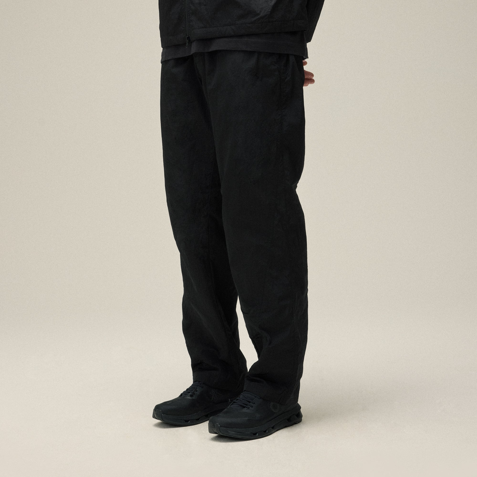 Kith Double Weave Lance Trouser - Black – Kith Japan