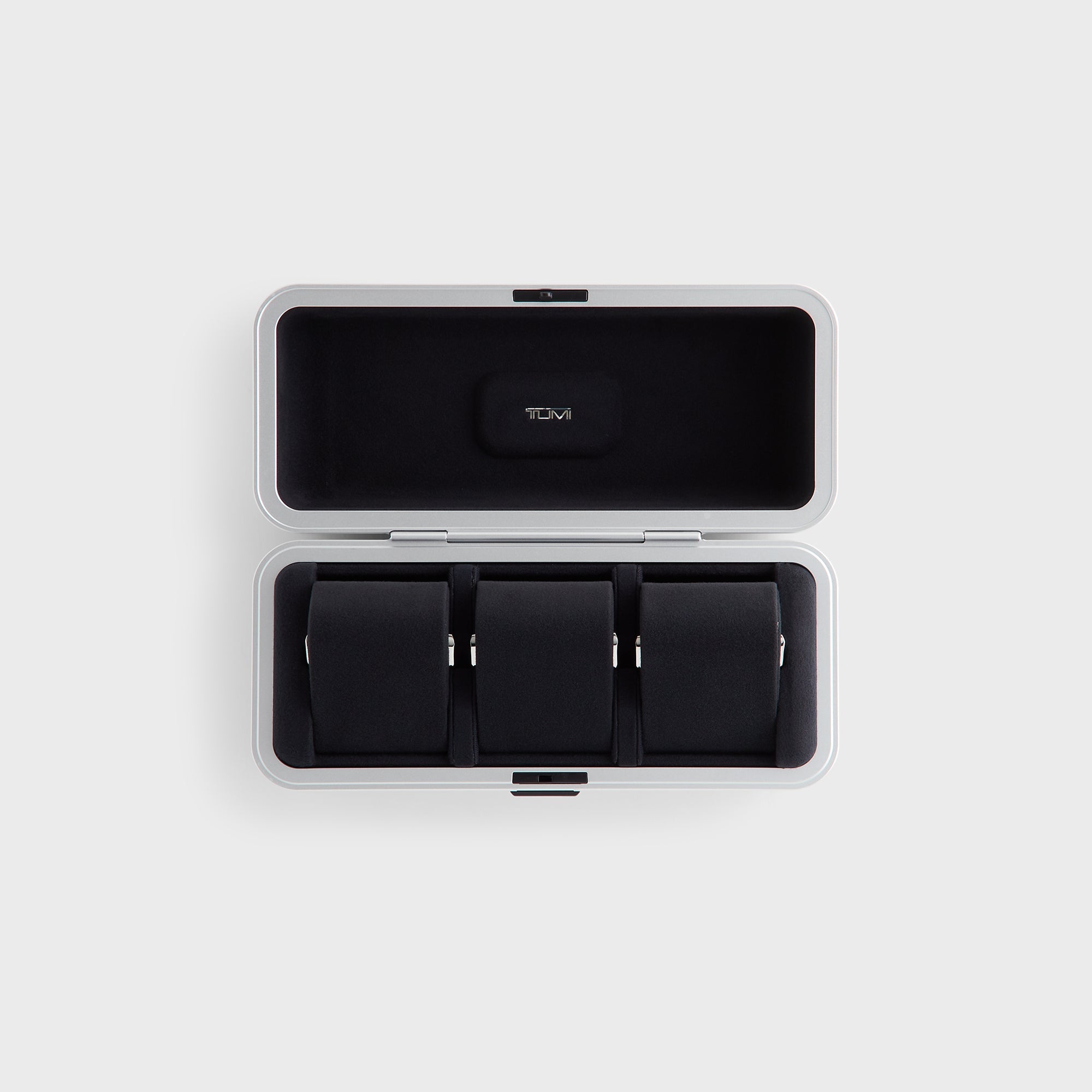 最終価格Kith for TUMI Watch Travel Case Kith for TUMI Watch Travel Case - Silver – Kith Japan