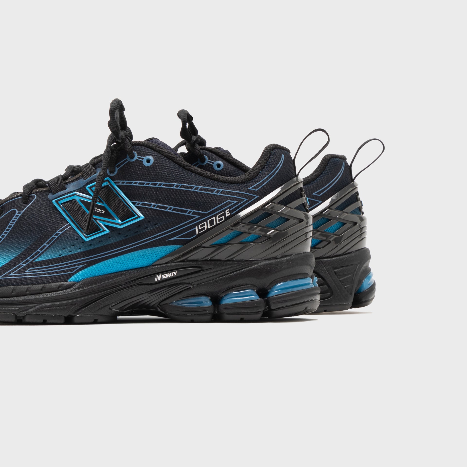 New Balance 1906 - Altitude / Black