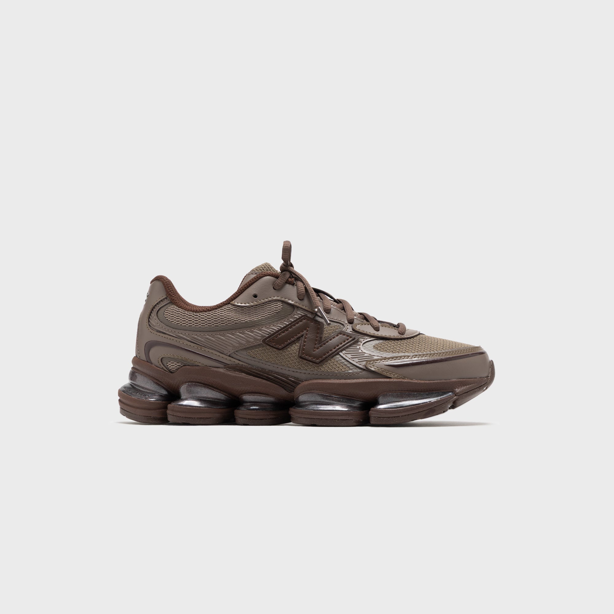 APPB アップビー New Balance Abzorb 2000 Luxe - Thunder Brown / Pumpernickel – Kith
