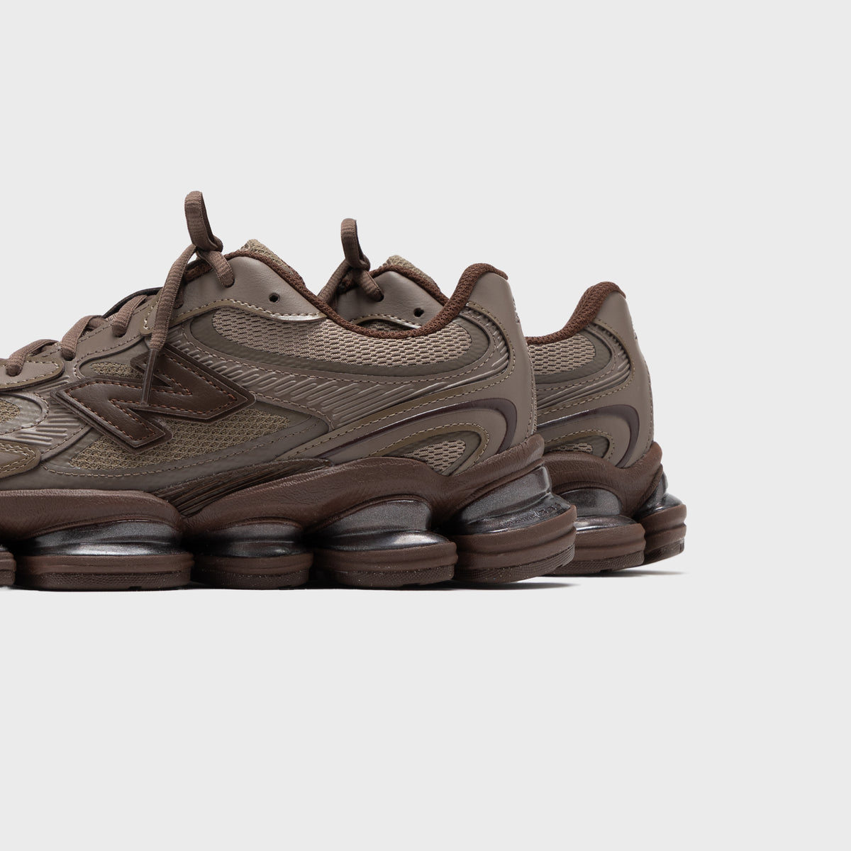 New Balance Abzorb 2000 Luxe - Thunder Brown / Pumpernickel