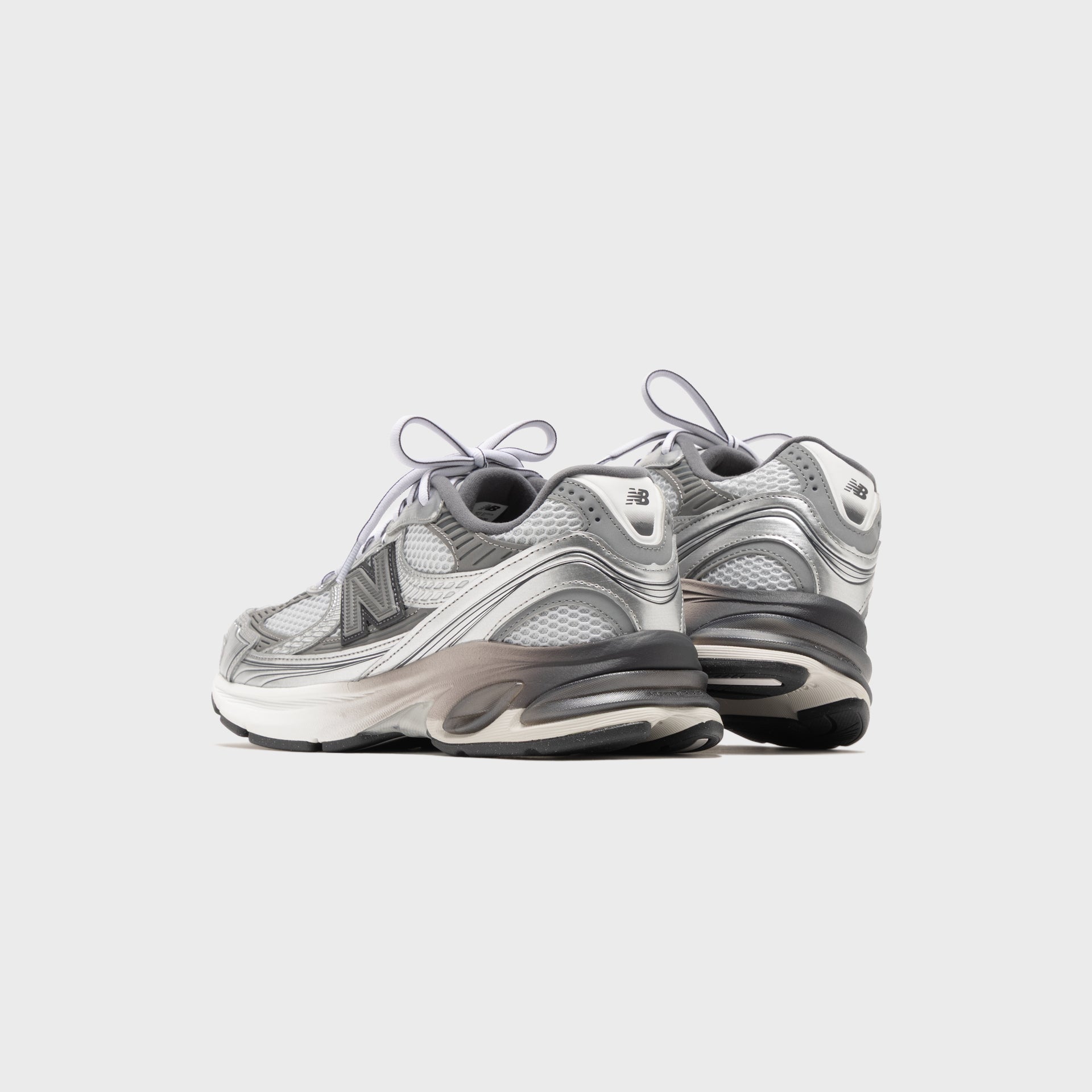 New Balance Abzorb 2010 Grey Days - Black Silver Metallic / Silver Metallic / Castlerock