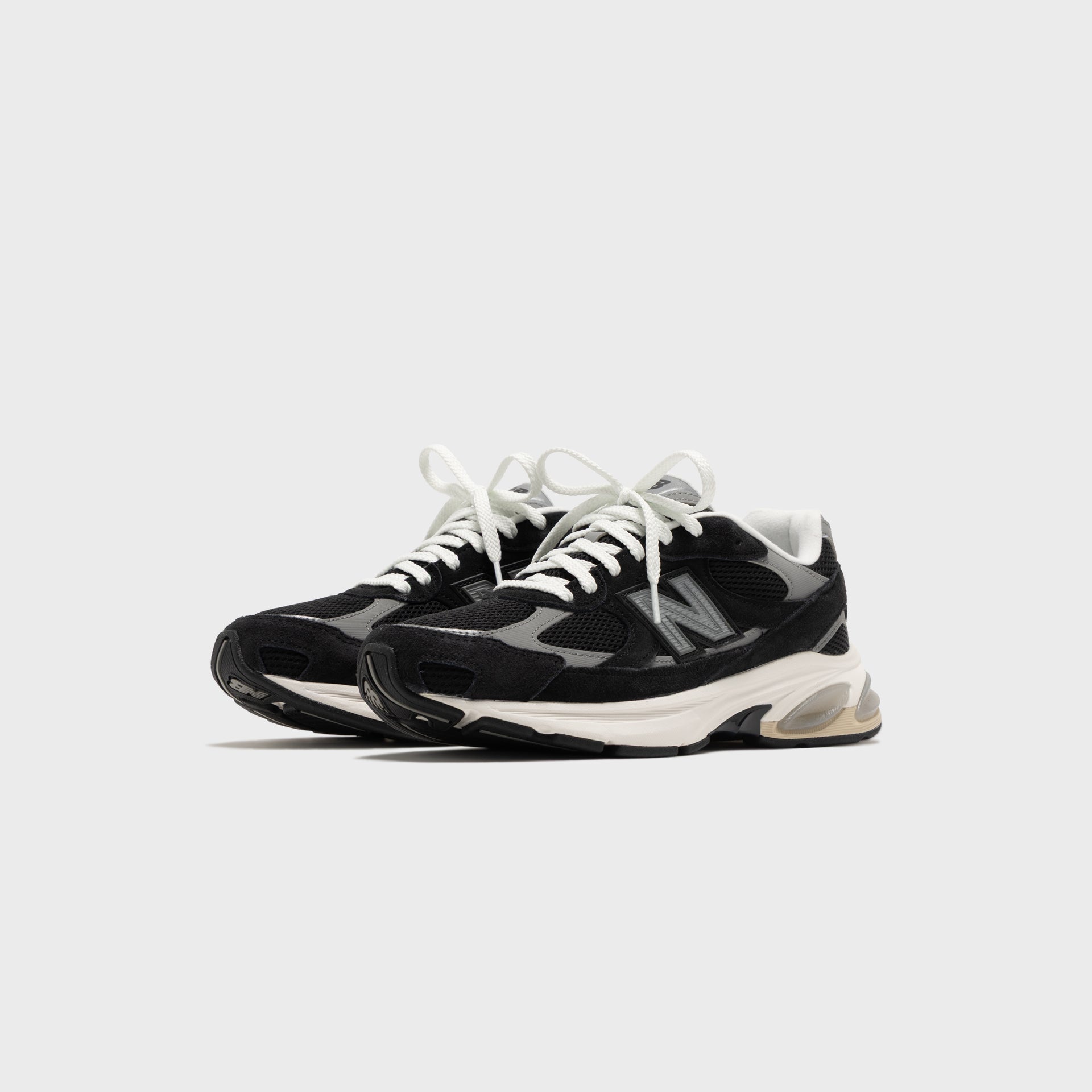 New Balance U2010 892 - Black / Shadow Grey
