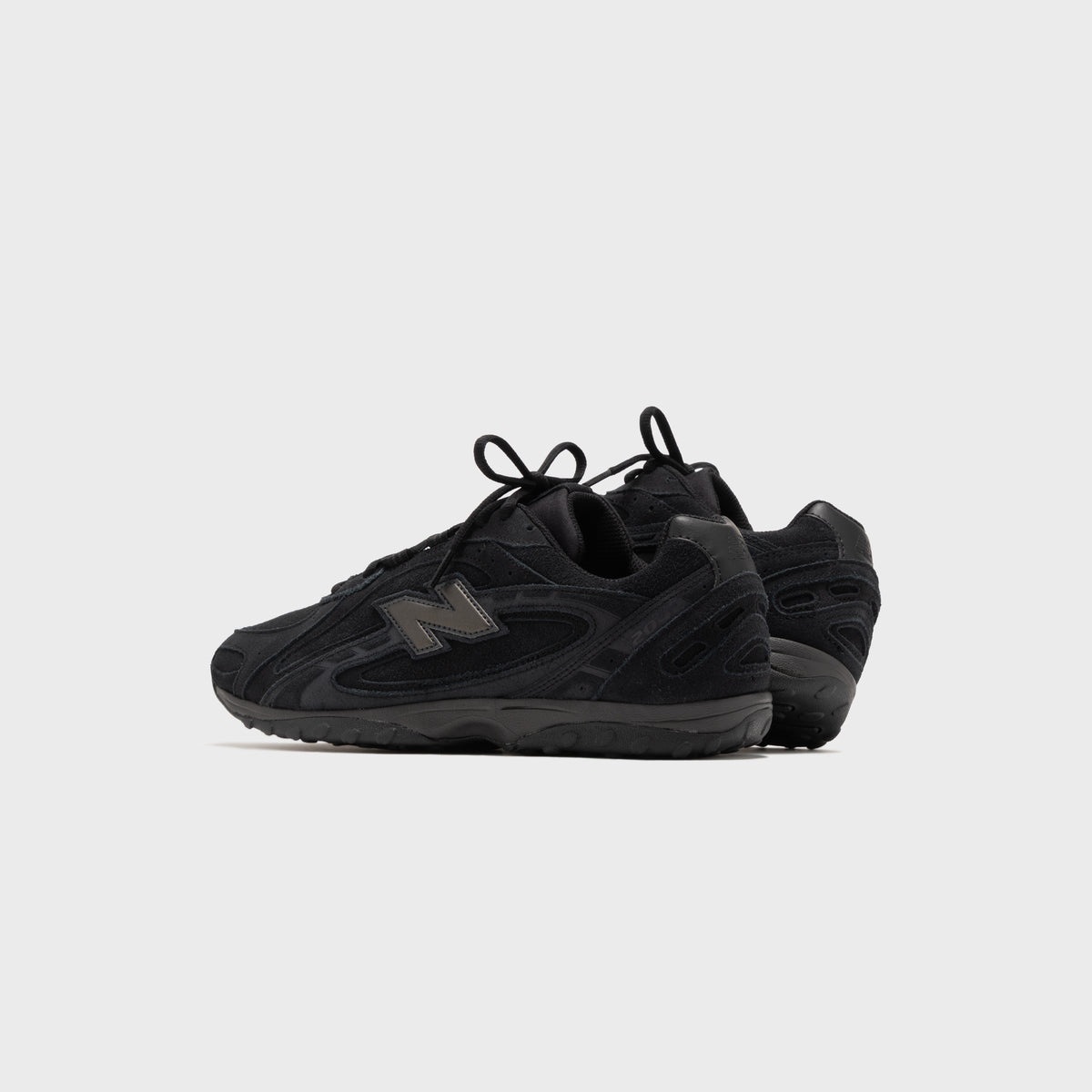 New Balance 204L - Black