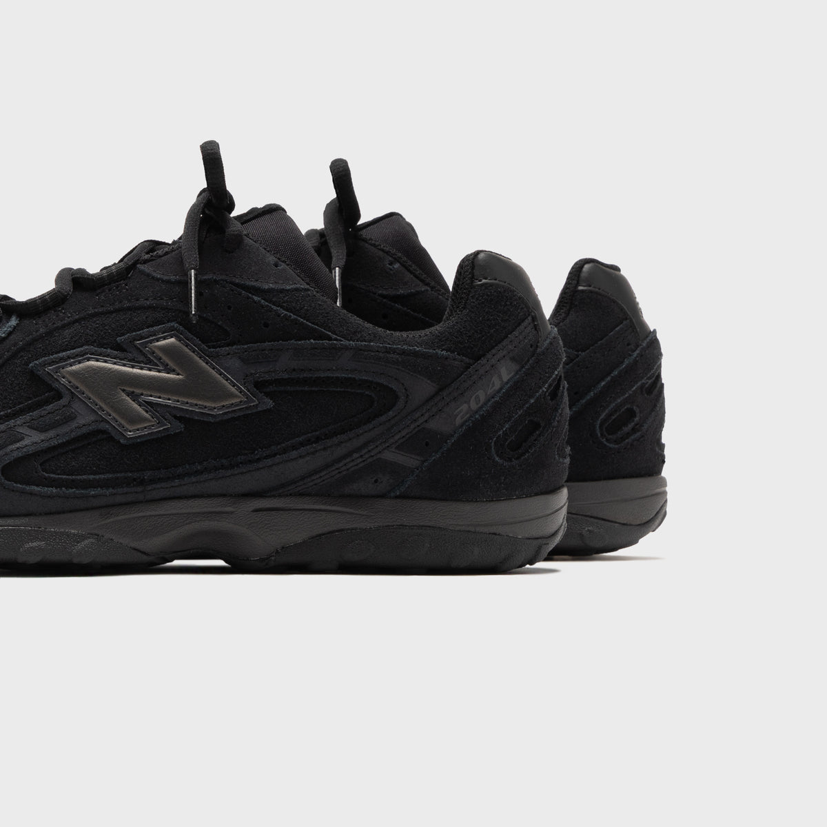 New Balance 204L - Black
