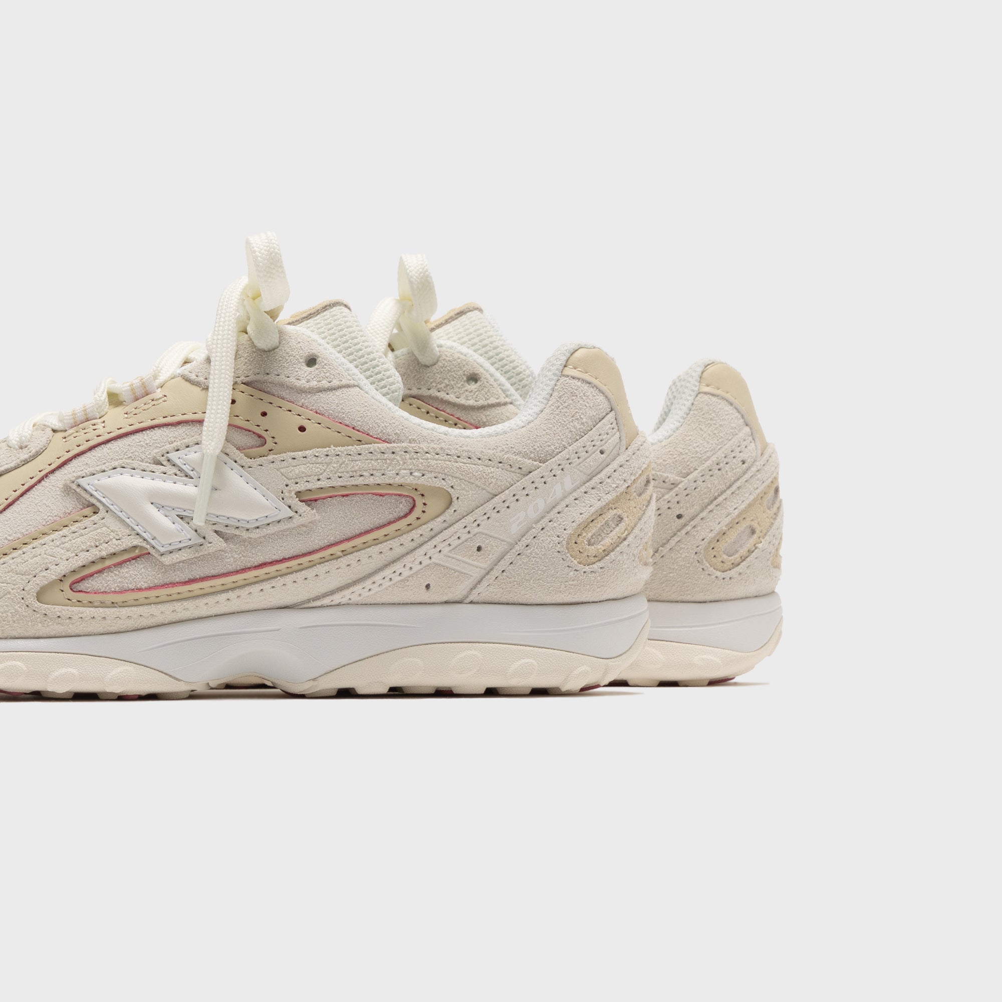 New Balance 204L - Sea Salt / Bone / Pink Eraser – Kith Japan