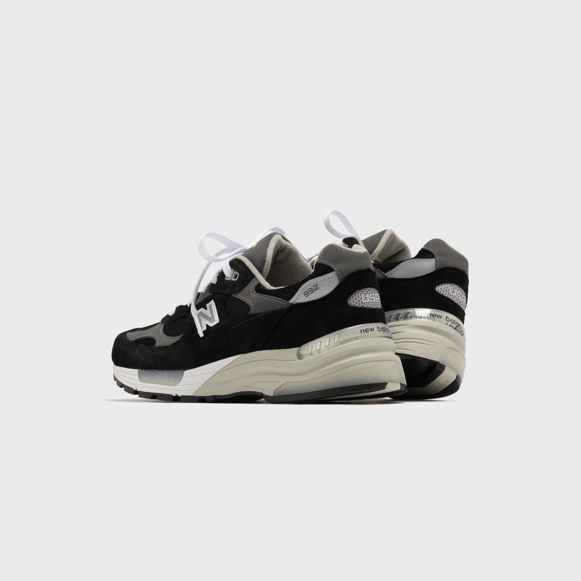 New Balance Made in USA 992 Core - Black / Grey 006 / White