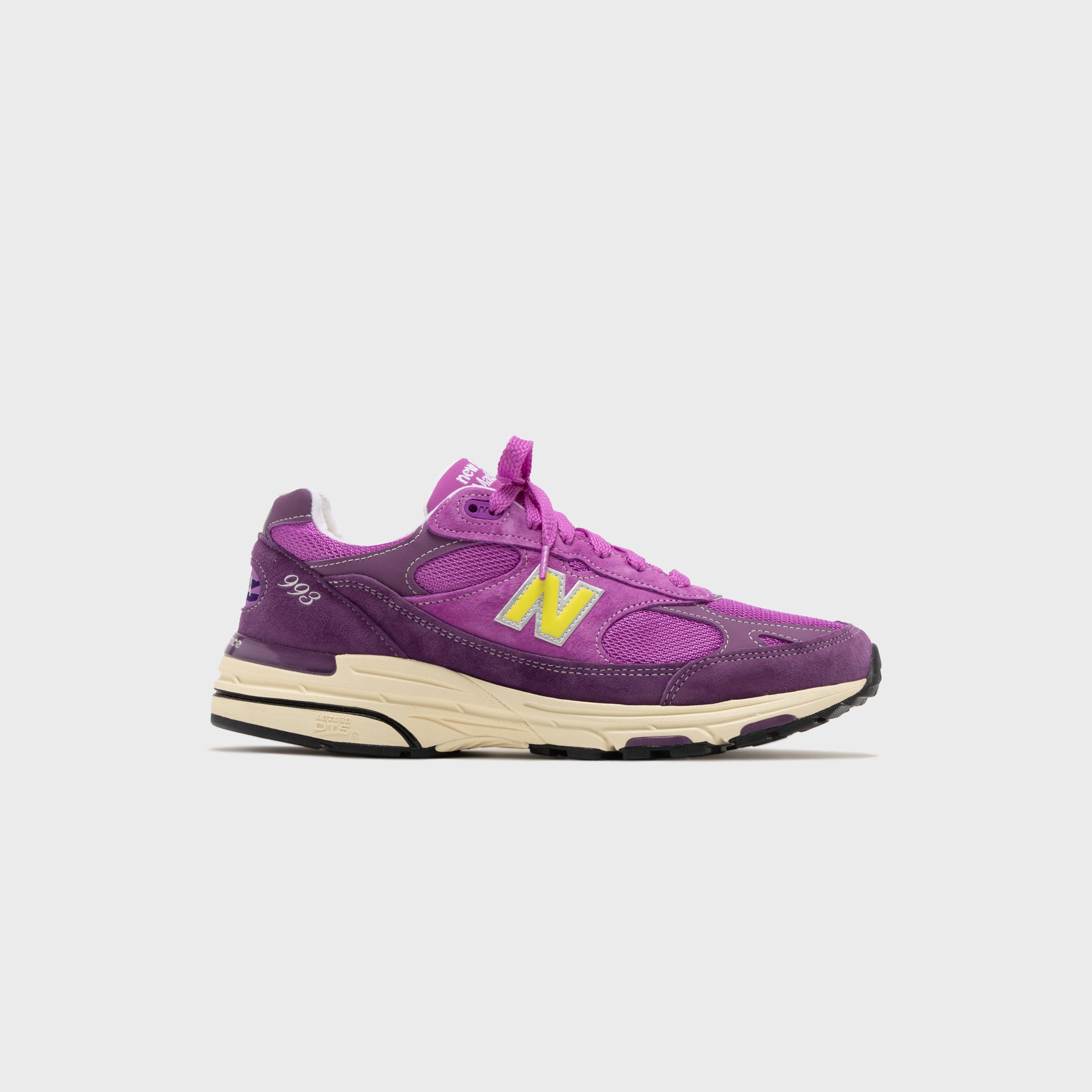 New Balance 327s, 990s, & More | Kith JP – Kith Japan