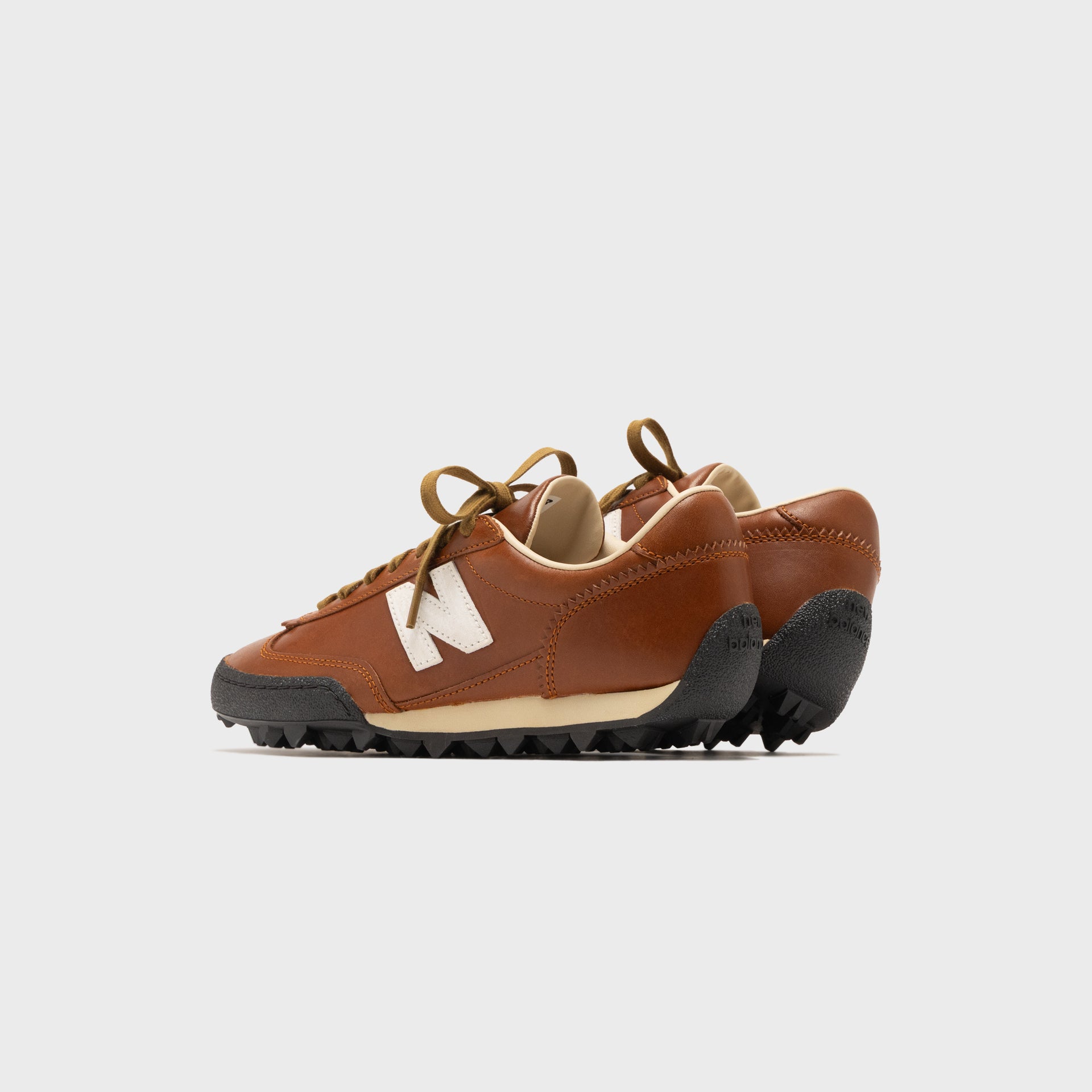 New Balance Gator Run - Bark / Linen