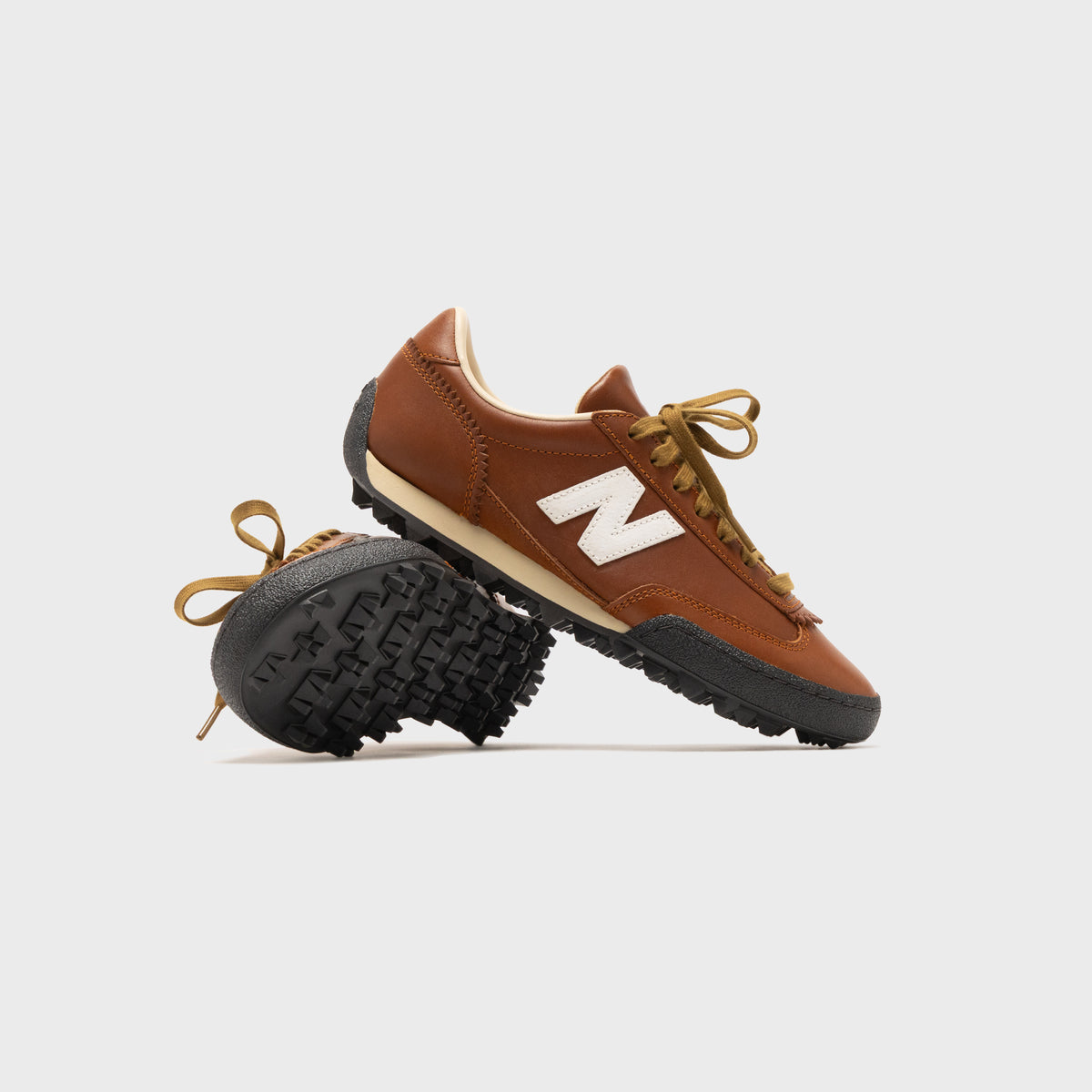 New Balance Gator Run - Bark / Linen