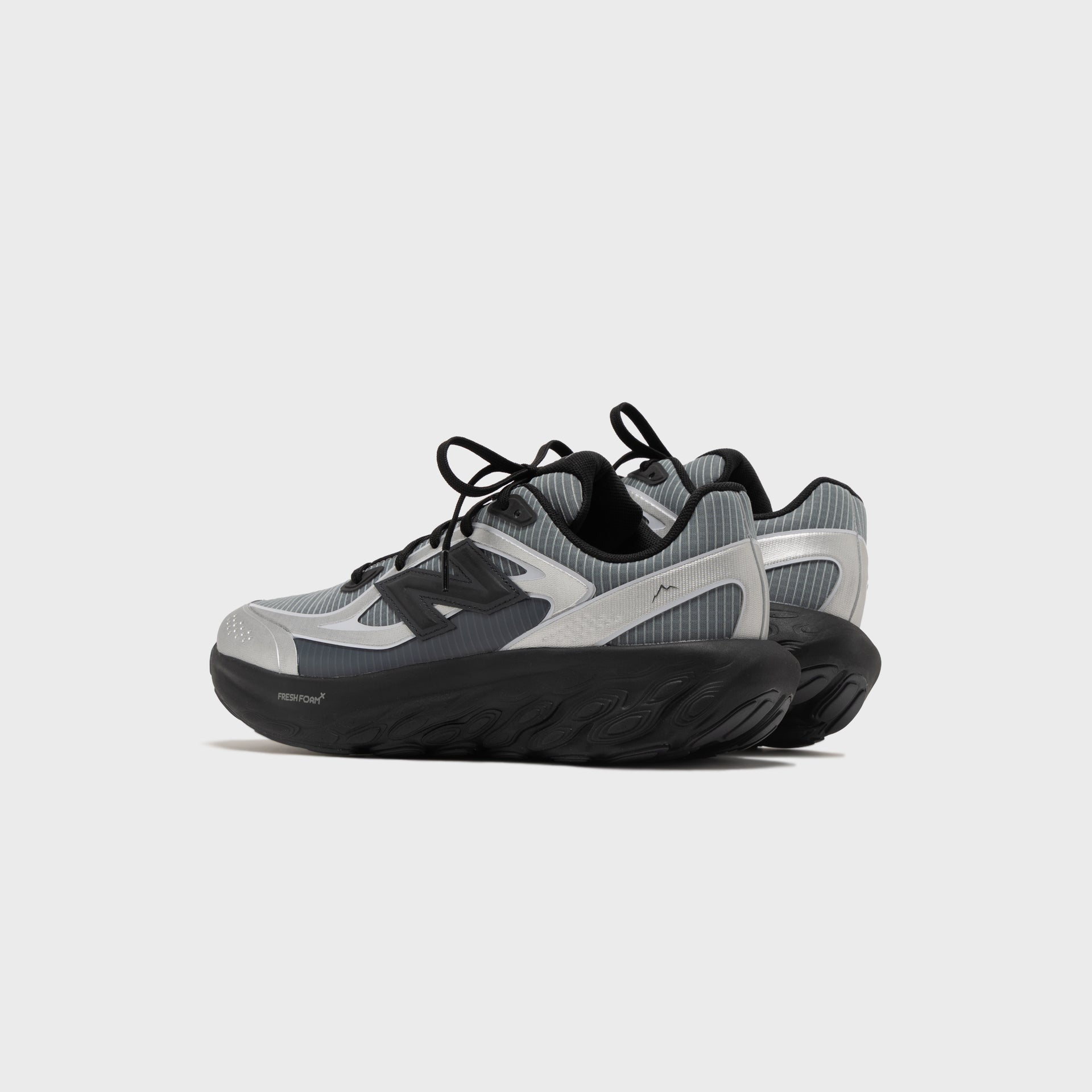 New Balance UTRNCA - Gray