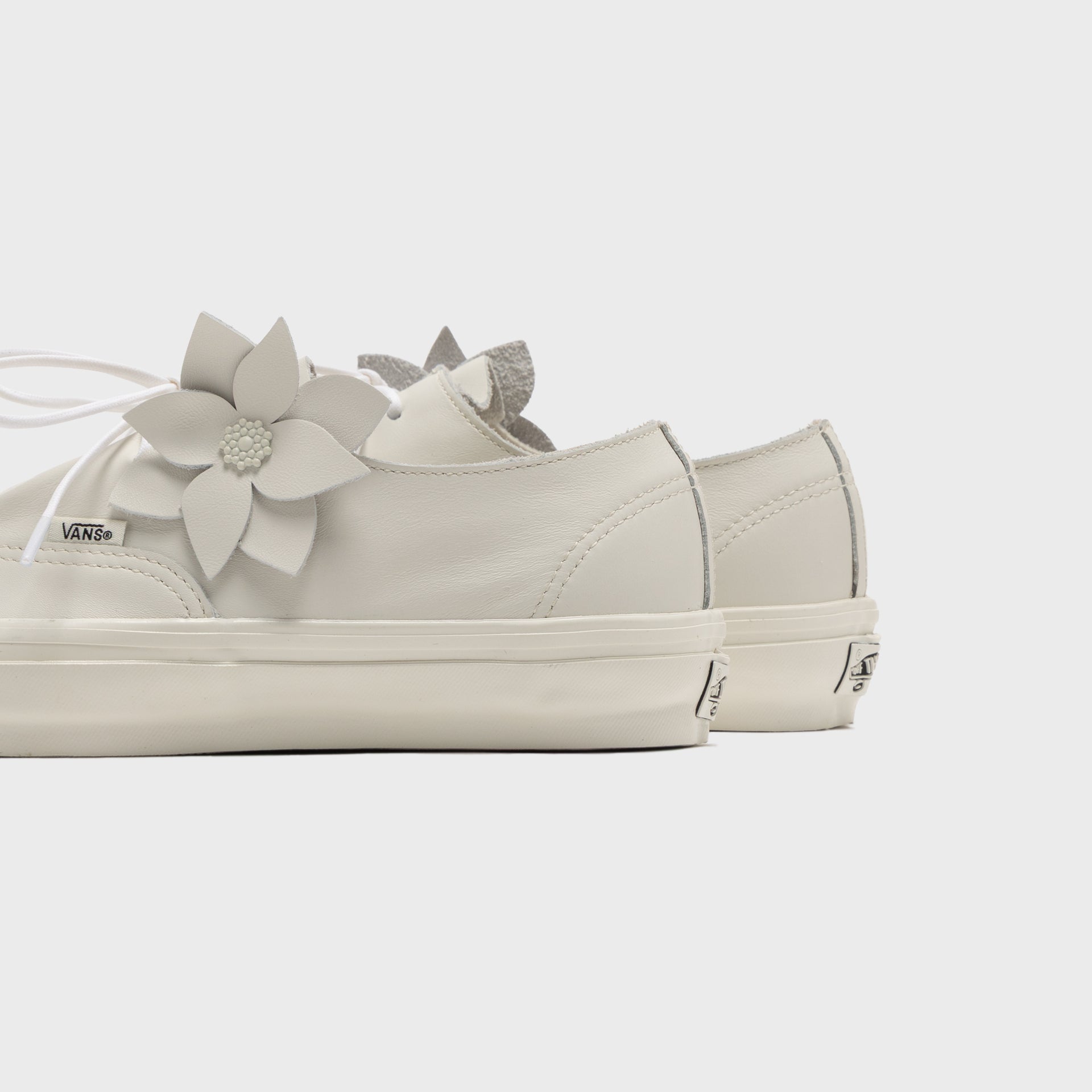 Vans Premium Authentic Ease Shoe - Marshmallow