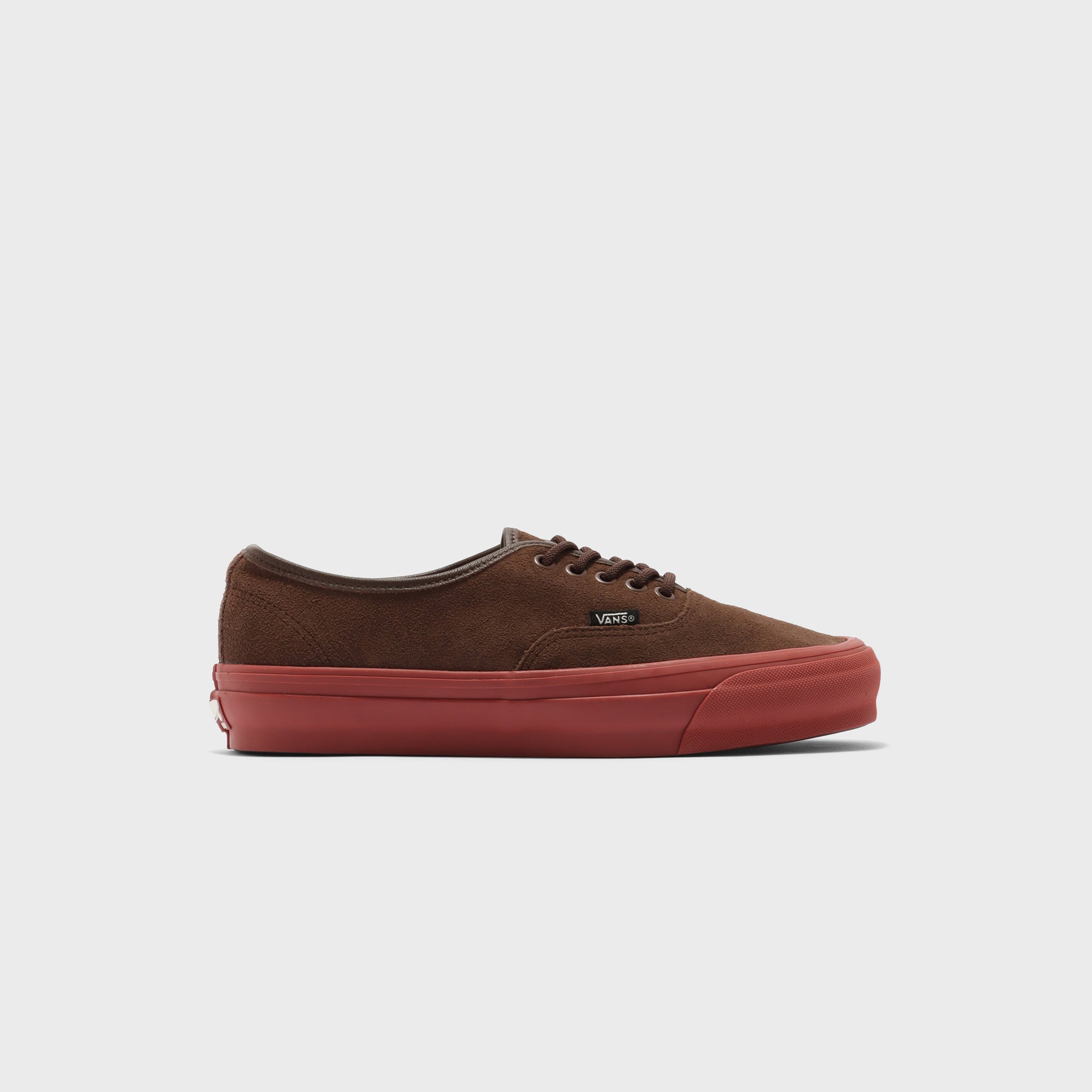 Vans OTW Authentic 44 Siped Vibram - Brown – Kith Japan Vans OTW Authentic 44 Siped Vibram - Brown – Kith Japan