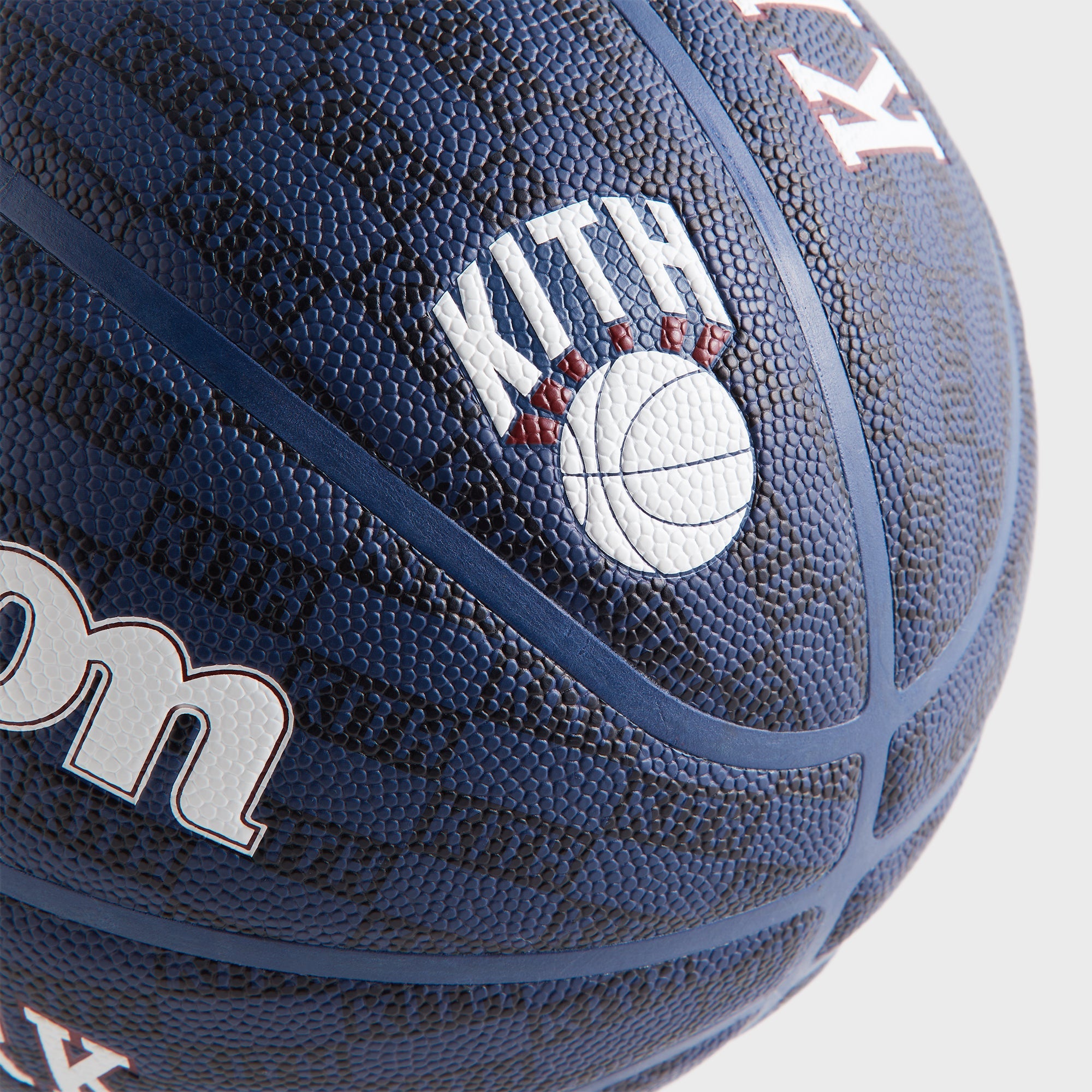 Kith & Wilson for the New York Knicks Basketball - Navy – Kith Japan
