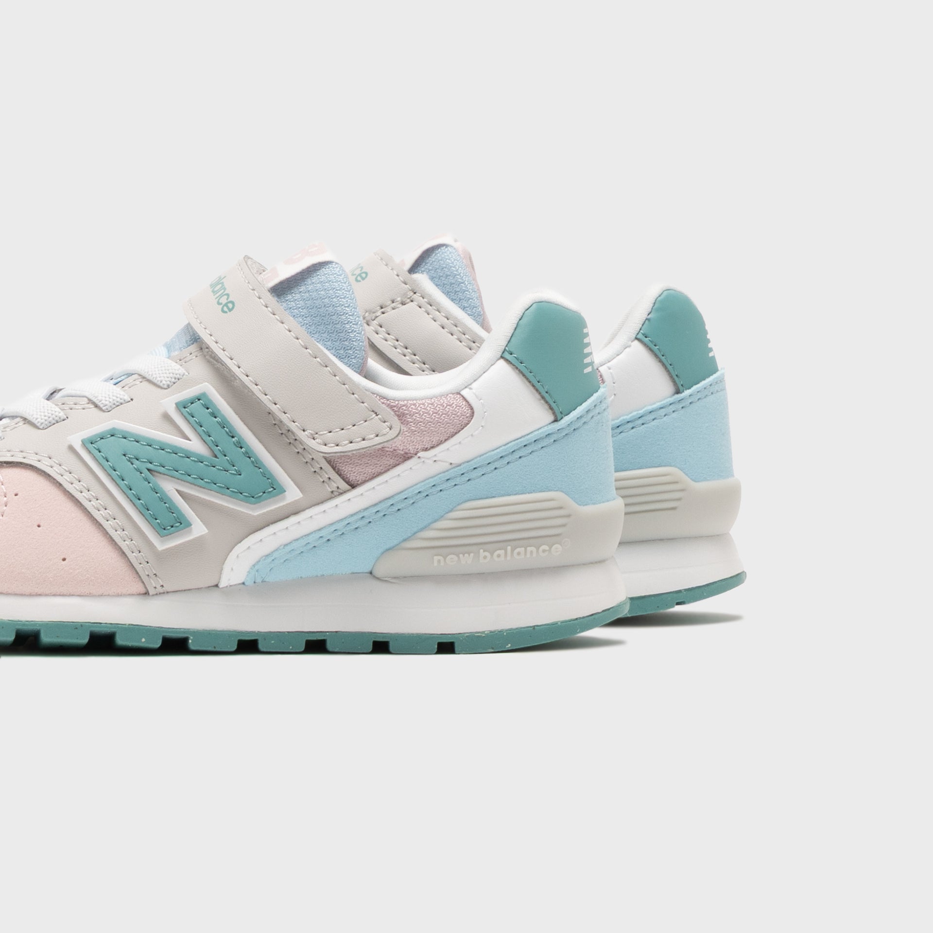 New Balance Y9965B0 - Pink