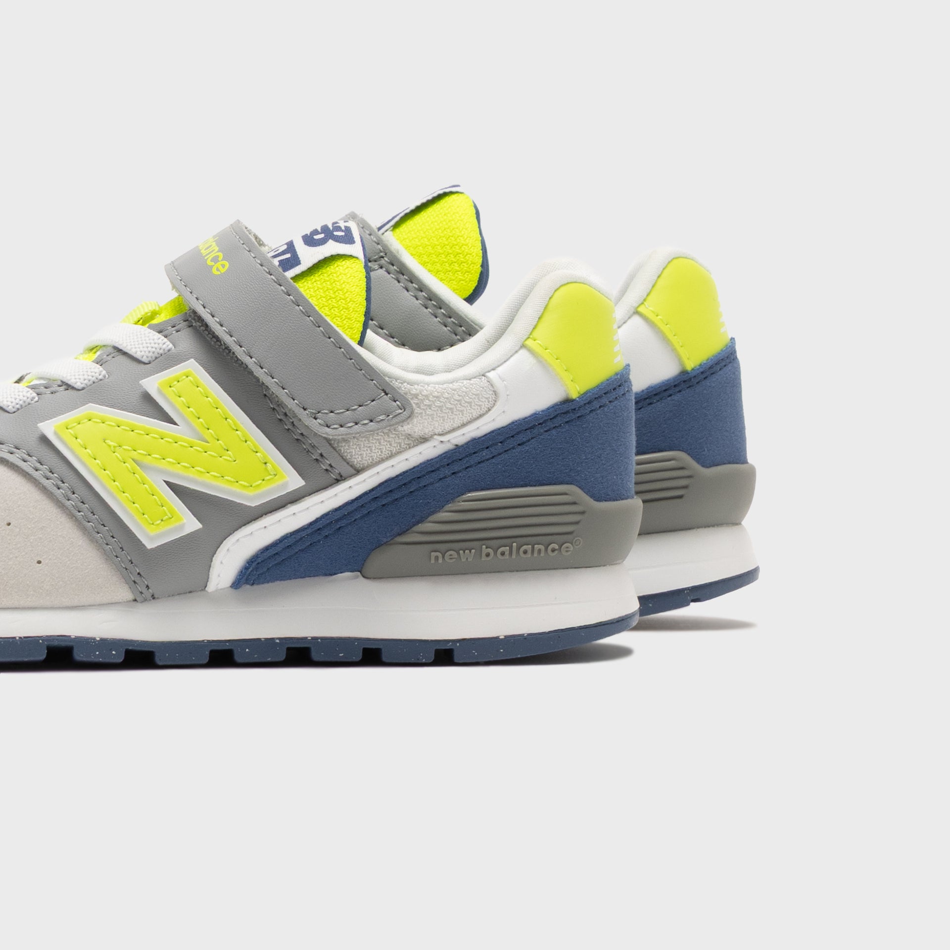 New Balance Y9967KF - Grey