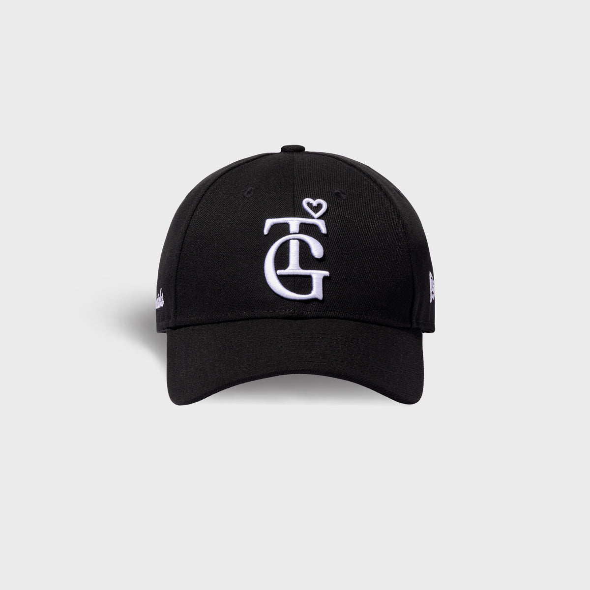 BASICKS 9FORTY Basicks x YG Logo Cap - Black / White