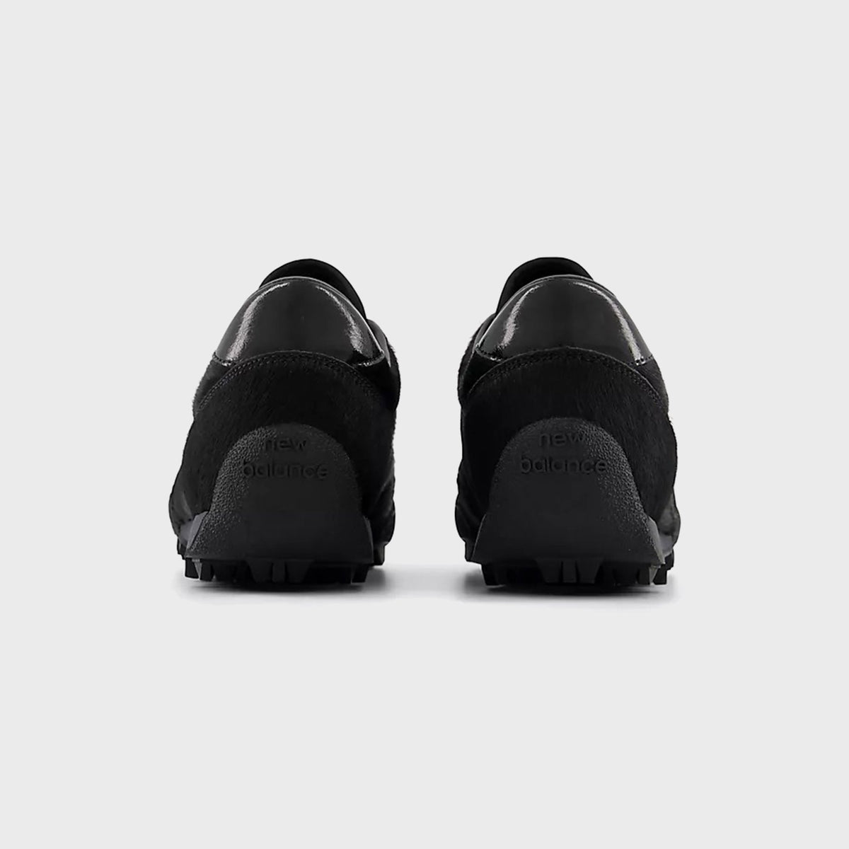 New Balance Gator Run - Black / Magnet